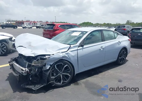 2023 Nissan Altima Sr Fwd из США, поврежденный, VIN 1N4BL4CV2PN375857